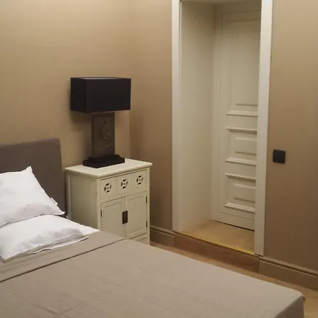 Victoria-loven Park Villa *